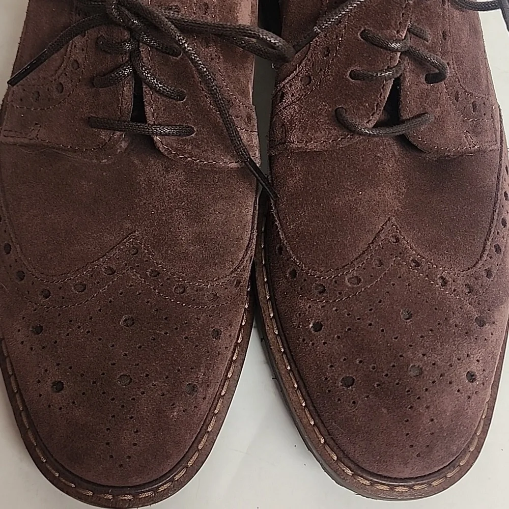 Ecco elegant brown